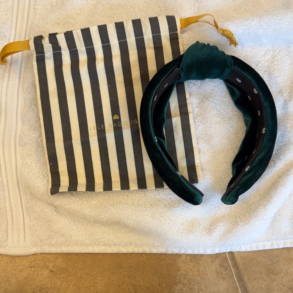 Lele Sadoughi Green Velvet  Headband